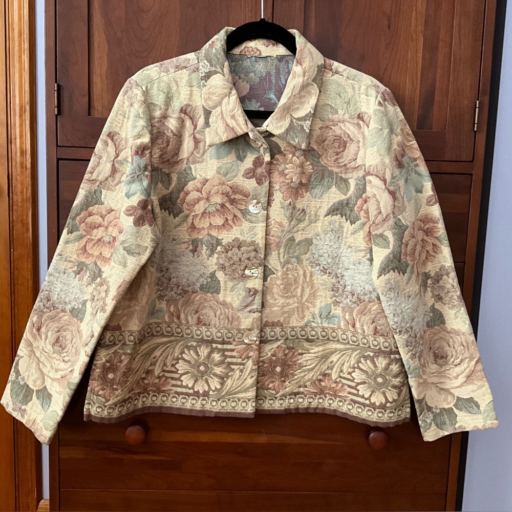 Vintage Coldwater Creek Floral Tapestry Short Teddy Jacket Sz L Cottagecore